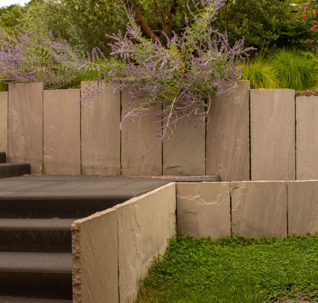 Jour de Jardin paysagiste villefranche sur saone et beaujolais LEF soutènement grès et végétalisation 11 Jour de Jardin paysagiste villefranche sur saone et beaujolais LEF soutènement grès et végétalisation 11